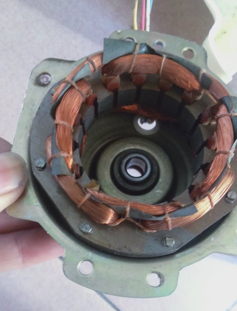 台式电风扇电机结构图,电扇台式电机实物电路图