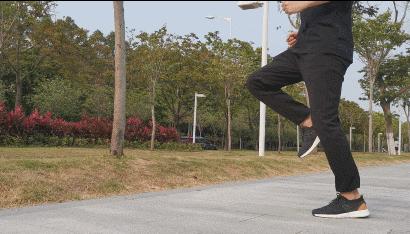 透气性好踩屎感强的跑鞋,踩屎感极强的跑鞋