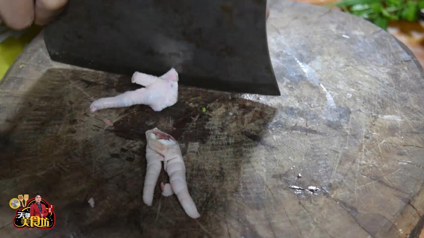 这才是鸡爪最好吃的做法酸辣爽口,这才是鸡爪最好吃的做法香辣可口