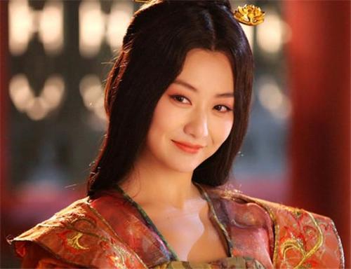 英皇内地新一姐,英皇一姐地位不可撼动