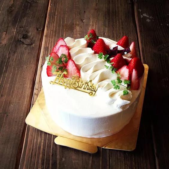 圣诞甜品最新造型 (圣诞节甜品造型)