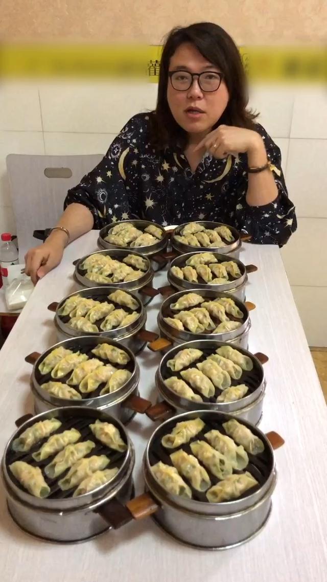 网红浪胃仙直播承认性别,浪胃仙性别之谜