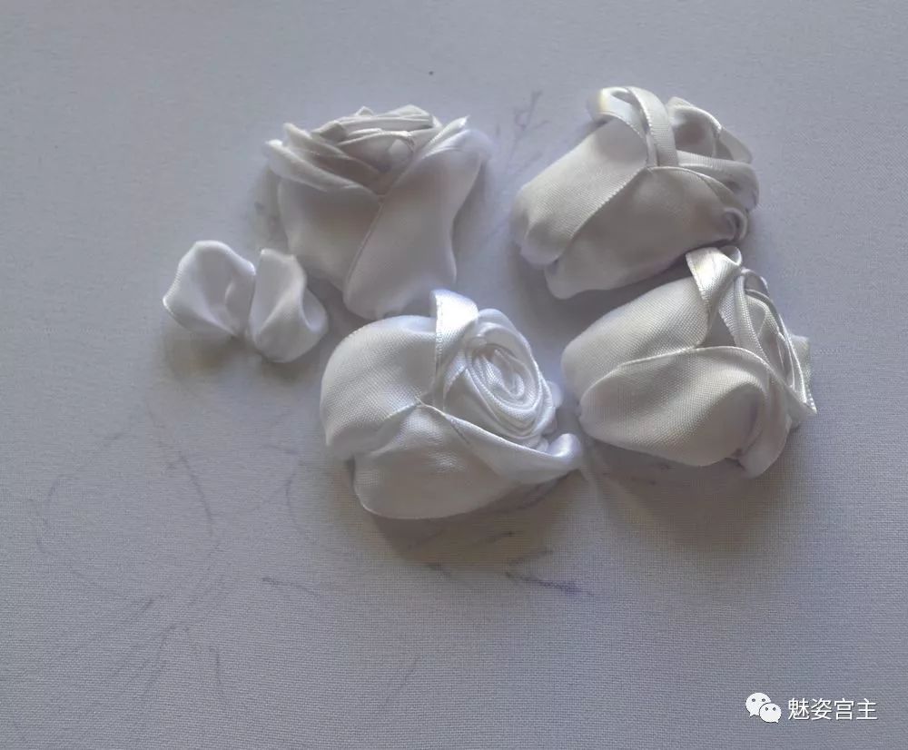 丝带绣盘结玫瑰花绣法图解,丝带绣图案教程牡丹