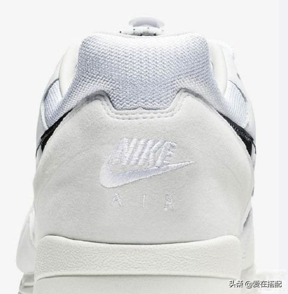 aj18榛戣摑鎷嗚В,aj18榛戣壊