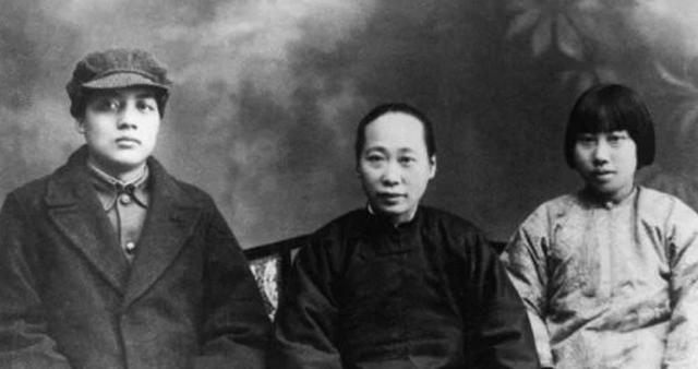 文七妹：仅留唯一合照，临终念叨石三伢子，毛*东泽**含泪写下祭母文