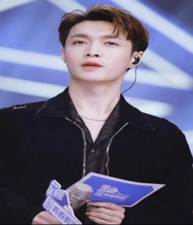 张艺兴最美风景线歌曲,张艺兴演唱会唱最美风景线