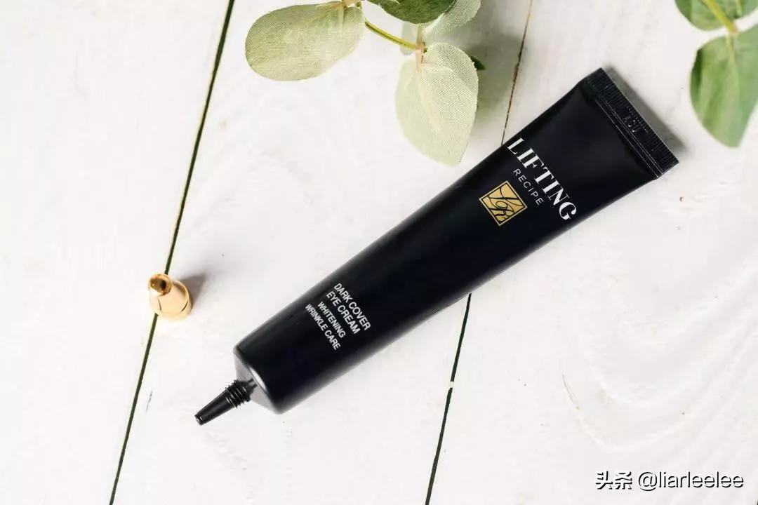 眼角皱纹最显老要注意防晒,眼角皱纹去皱最有效的方法