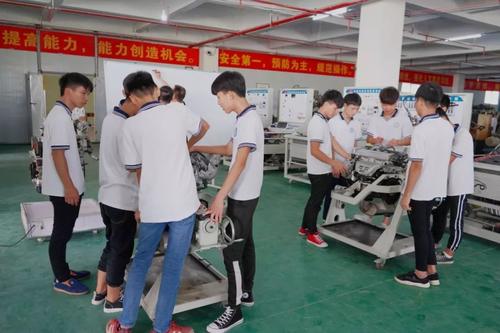 初中毕业考不上高中有哪些出路,初中毕业考不上高中下一步怎么办