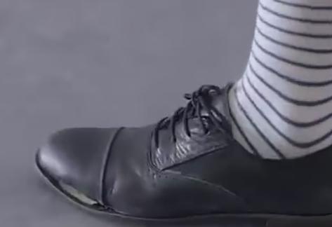 鞋子开胶有什么办法解决,鞋子开胶了小妙招