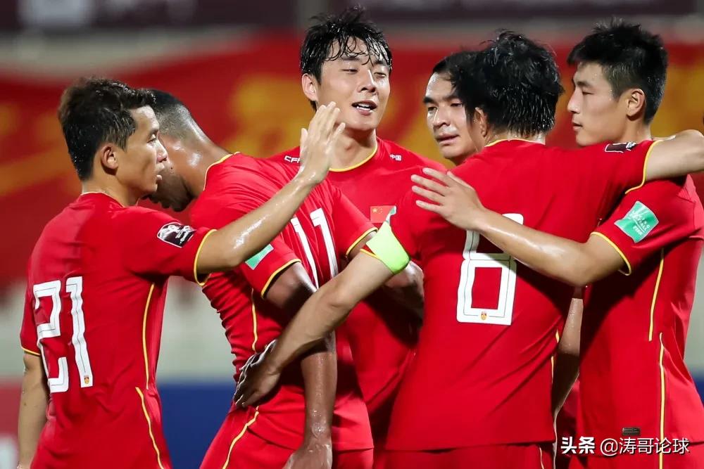 国足5-0大胜马尔代夫，武磊助攻刘彬彬打破僵局，并连续三场进球