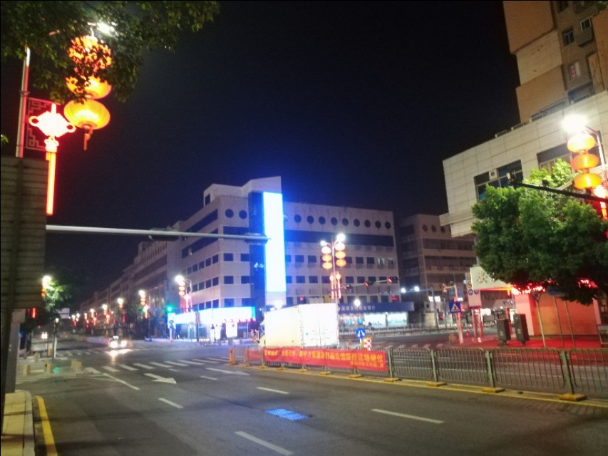 浜虹敓鐧藉,浜虹敓榛戠櫧鍒嗘槑