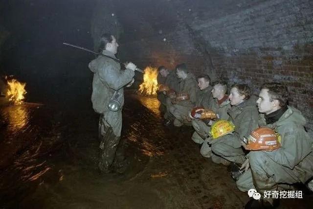 90年代俄罗斯黑帮,90年代的俄罗斯有多乱