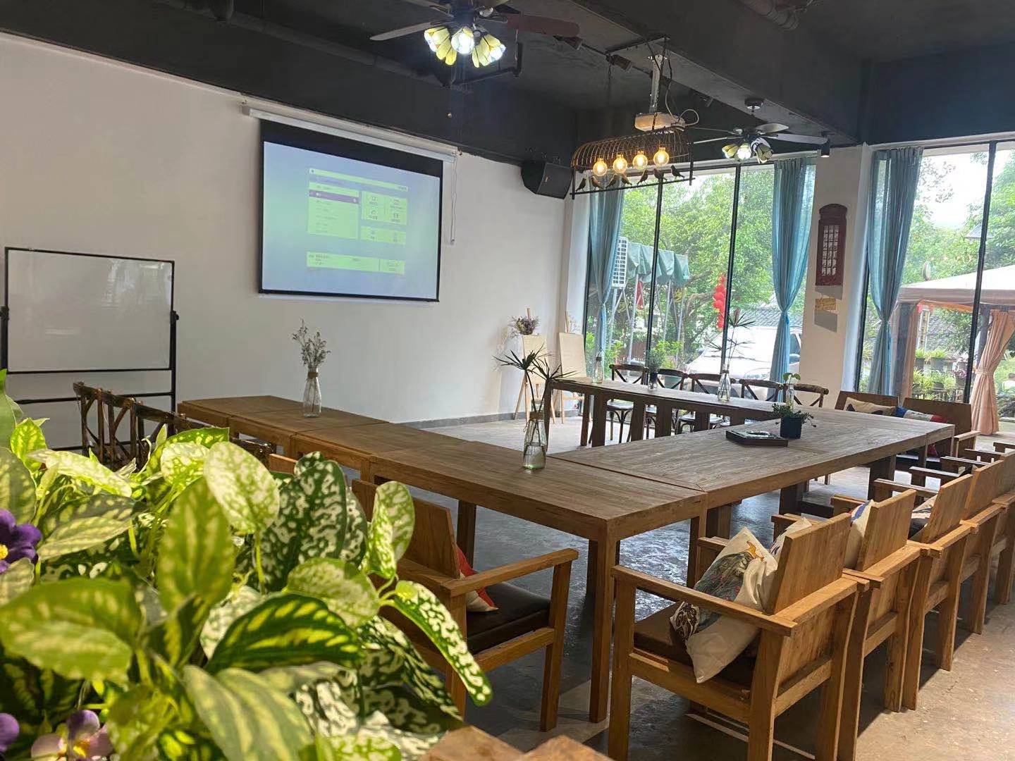 閲嶅簡鑱氫細姘戝鎺ㄨ崘,閲嶅簡鍗佷汉鍑烘父姘戝