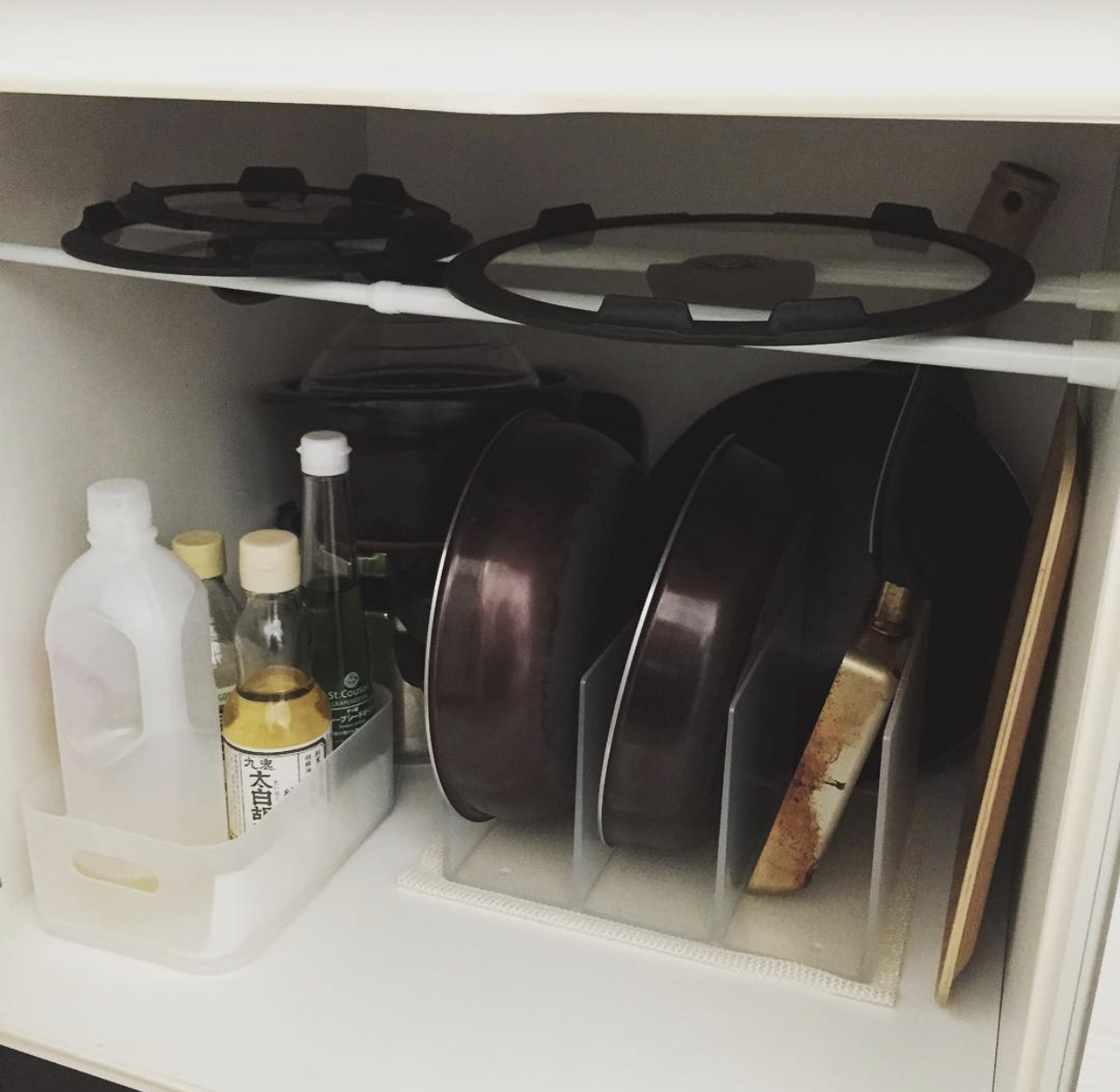 厨房锅具收纳墙上,厨房锅具收纳整理神器