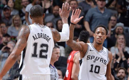 波波维奇下赛季继续执教马刺,波波维奇执教马刺最后一年