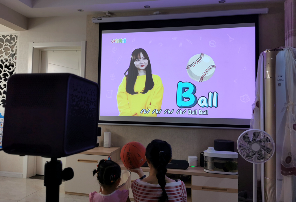 峰米smartlite小米投影青春版,小米投影仪与峰米r1