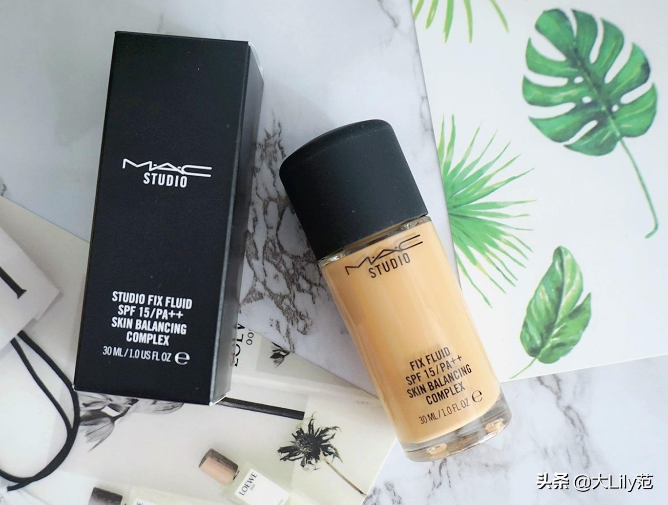 哪种大牌粉底液持妆效果好,怎样选粉底液适合自己的皮肤