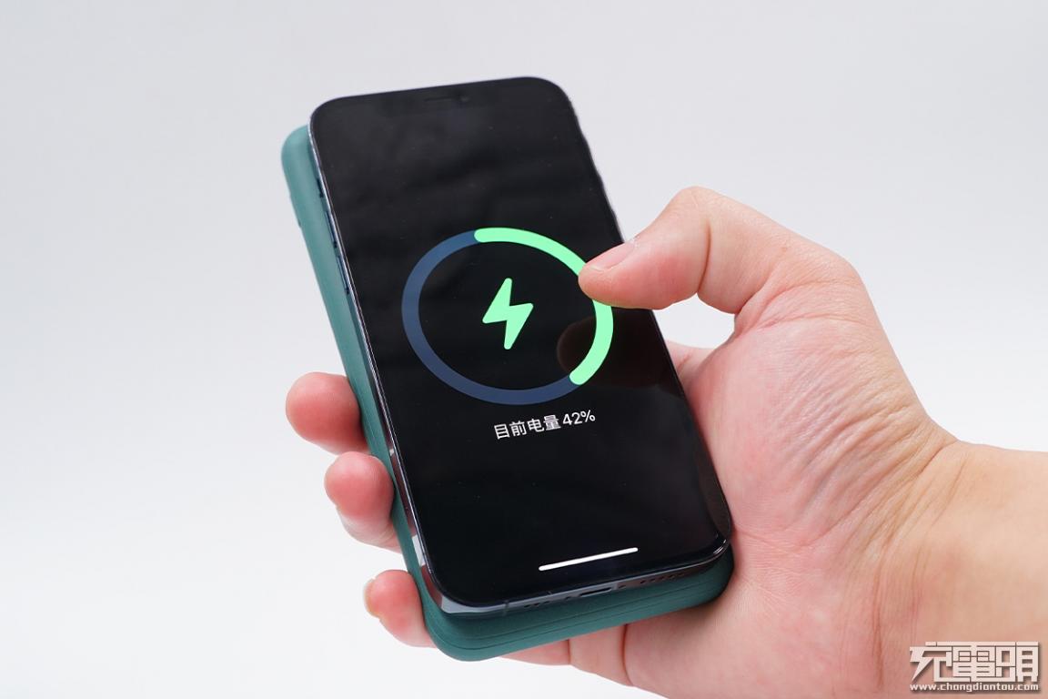 无线磁吸充电宝评测,麦多多无线充电宝排行榜