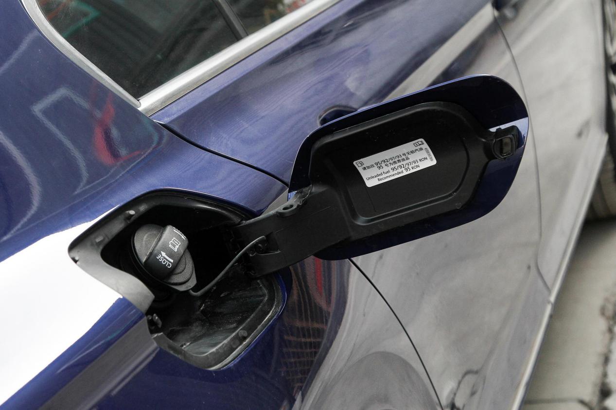 1.4t的迈腾高速,1.4t迈腾8秒破百