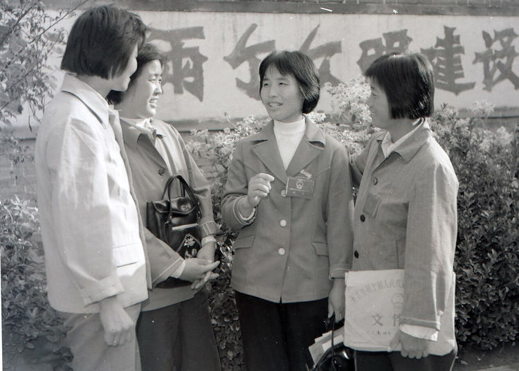 三八妇女节巾帼英雄人物,三八妇女节致敬各条战线巾帼英雄