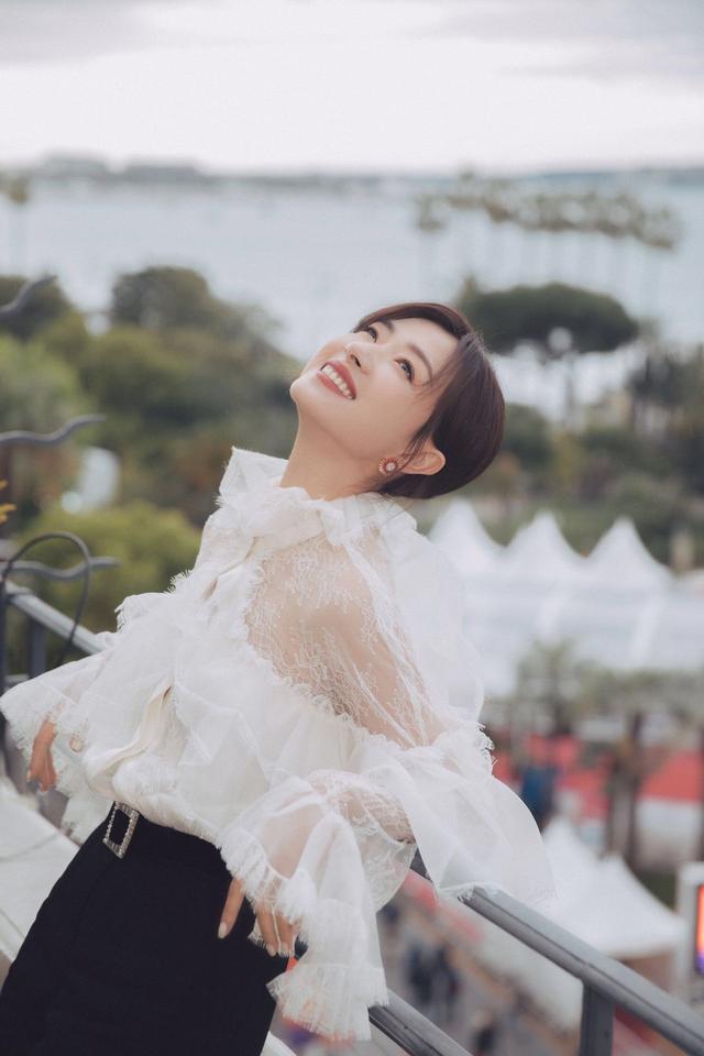 万茜同款围裙,万茜的气质感太独特