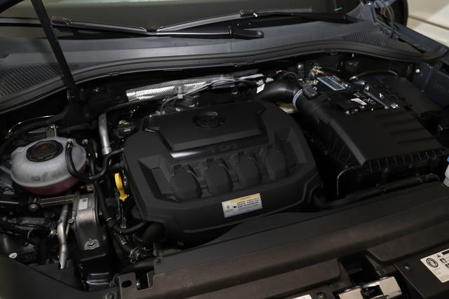 这才是真正的四驱车,2012年途观2.0t旗舰版是全时四驱吗