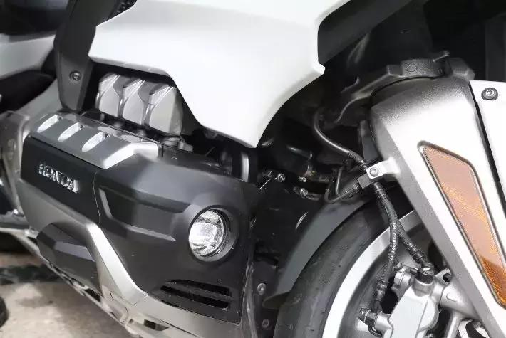 2018本田金翼详解,本田金翼2023款自动挡挡位图介绍