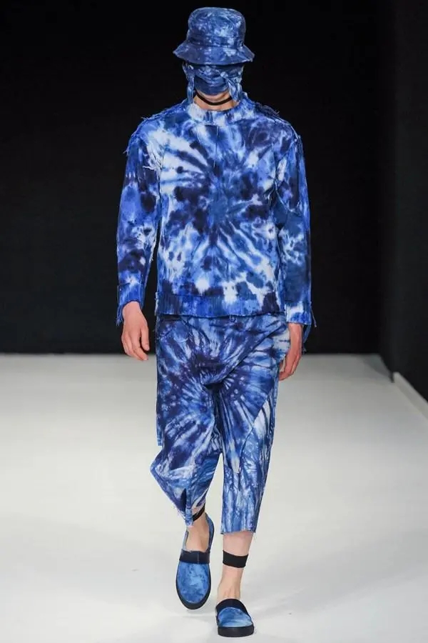 服装工厂染色工艺,奢侈品服装染色