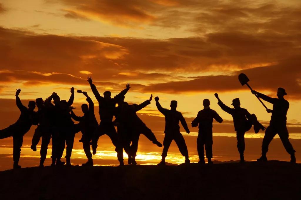 起床号早安,起床号军营歌曲