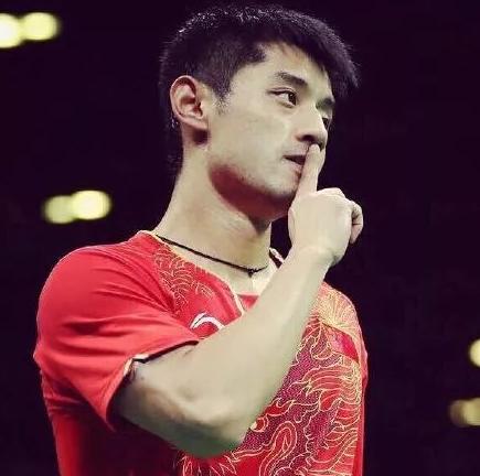 “藏獒”张继科的*艳猎**史,球场射手用在情场并未见效,33岁仍单身