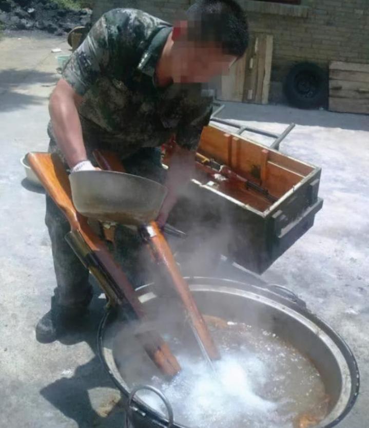 56式半自动步枪好用吗,56式半自动步枪服役时间