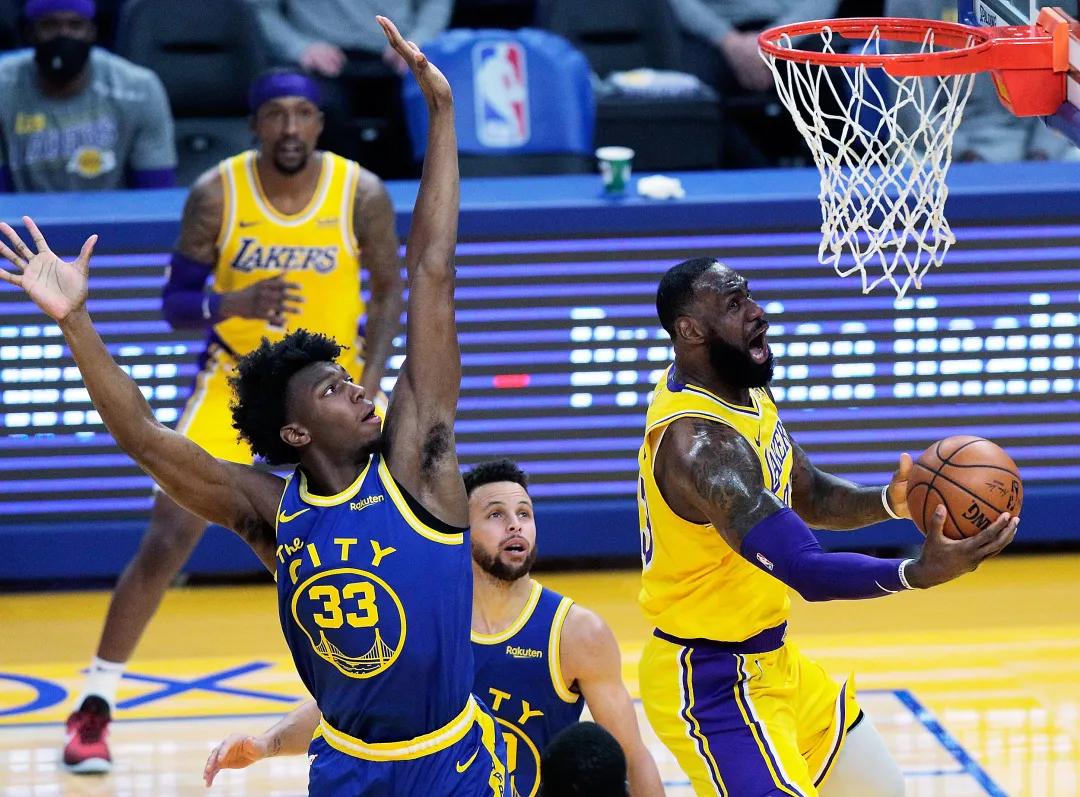 湖人或迎来最大机会,这个赛季的湖人该何去何从