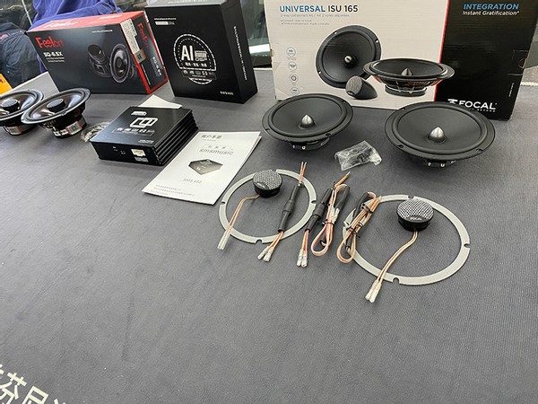 昆明本田思域重低音音响改装,南京思域音响改装