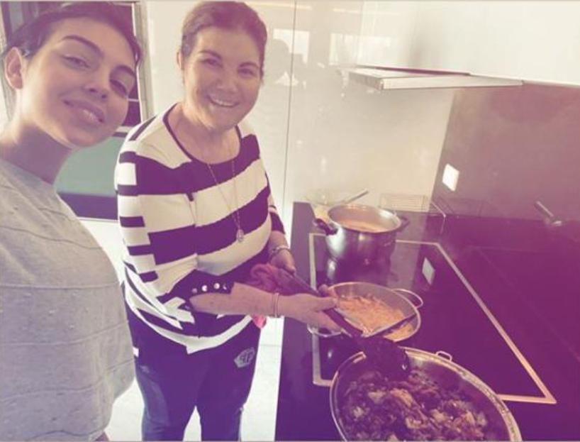 贝克汉姆婚内多次出轨,梅西和c罗和贝克汉姆