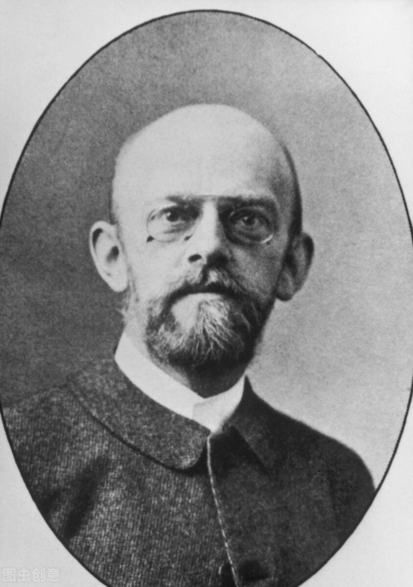 有好事者做了一个投票，０.９的无限循环和１哪个大