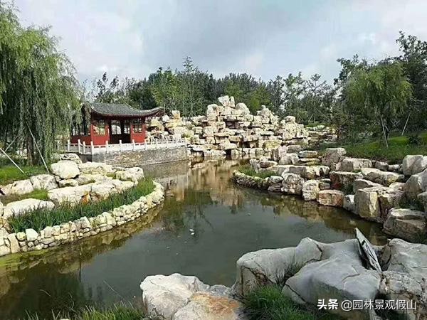 室内假山庭院假山,假山景观鱼池没假山底座怎么设计