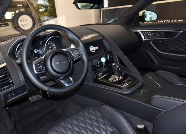 捷豹最强声浪炸街跑车,捷豹八缸跑车声浪