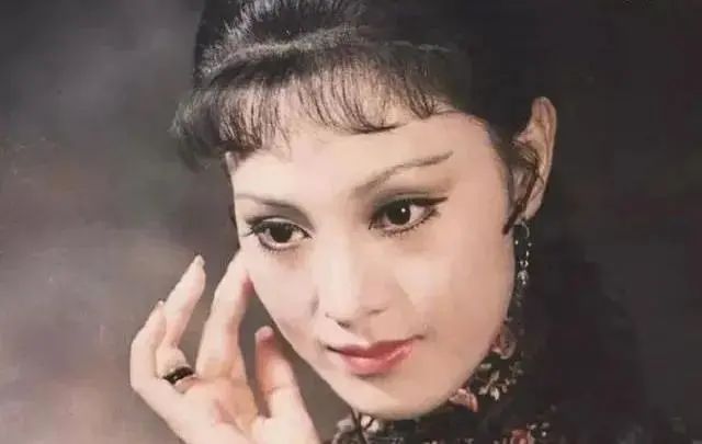 丈夫花心妻子一再忍耐完整版,丈夫花心惹怒妻子妻子下狠心报复