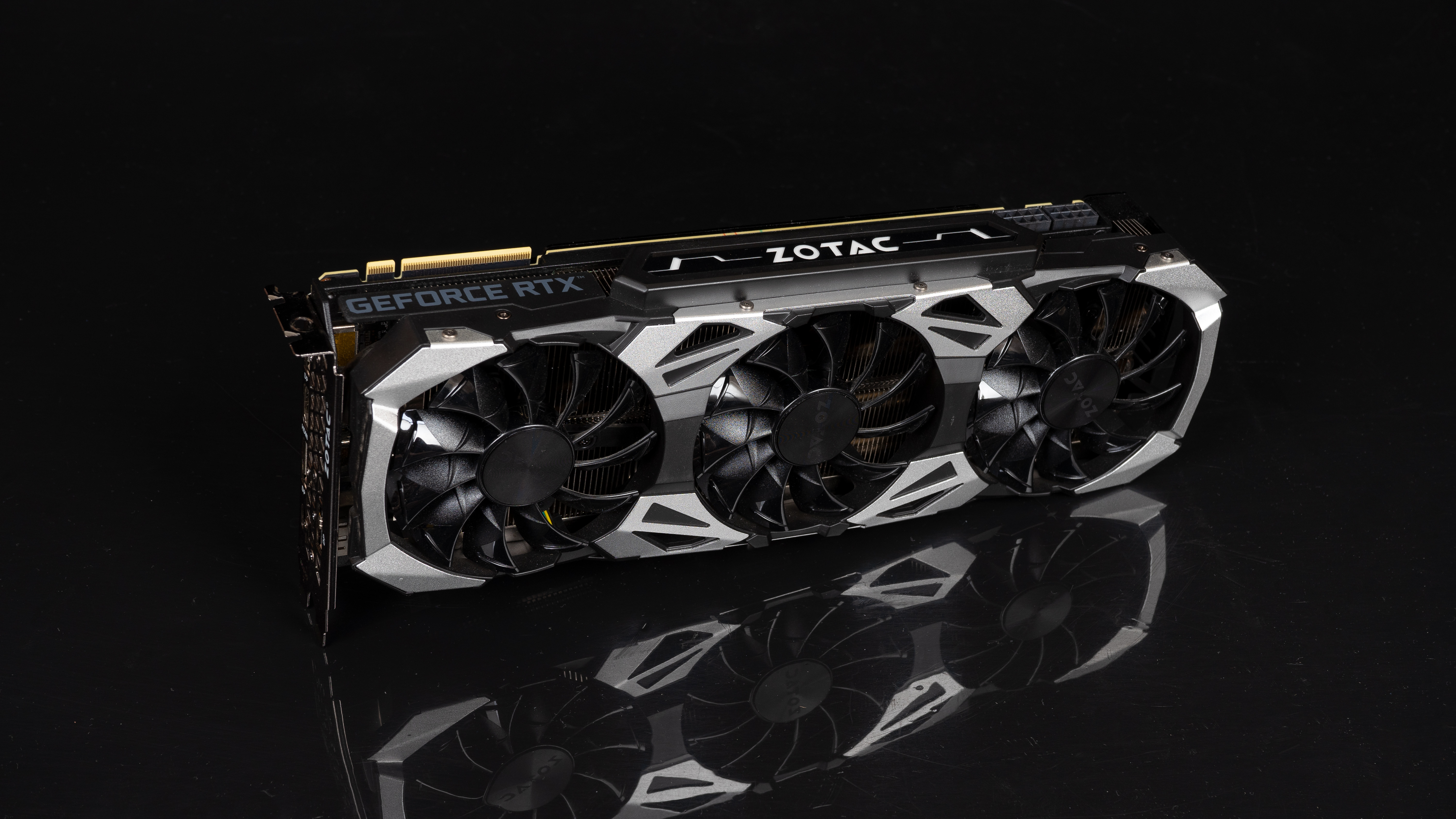 49年入国军?3700X+B550+2070S够用*党**装机