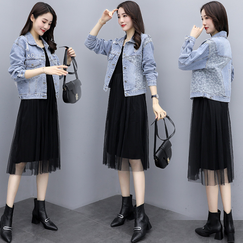 复古刺绣牛仔衣,早春复古牛仔衣