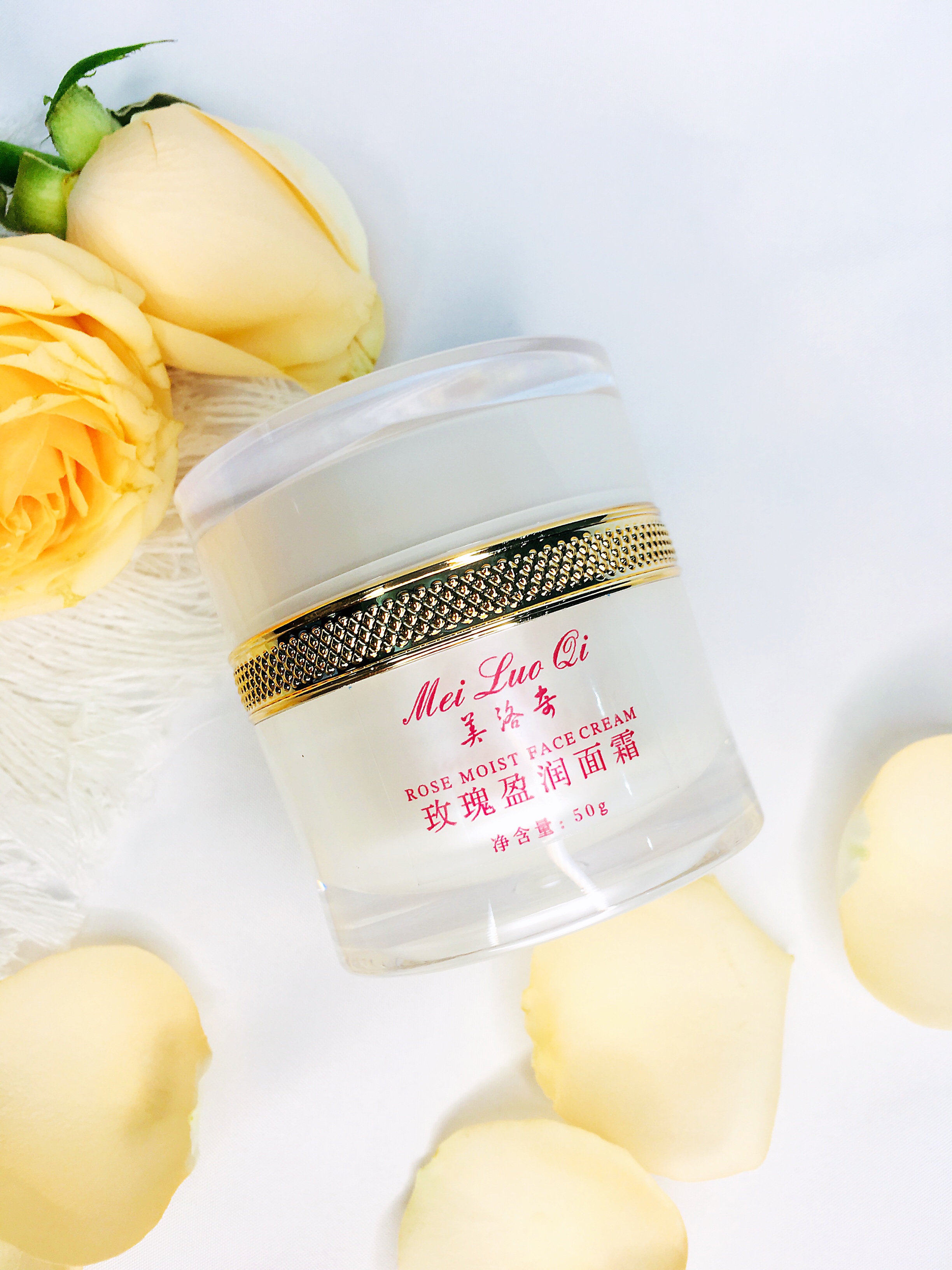 秋冬用什么面霜补水抗老比较好,秋冬滋润面霜怎么用好看视频