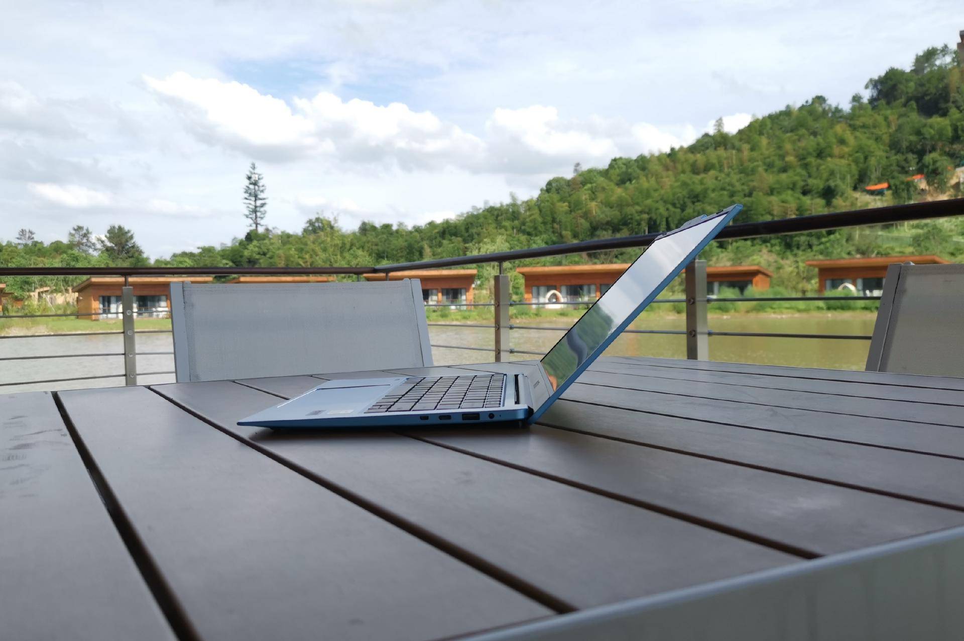 颜值即正义，性能是实力—AVITALIBERV开箱简评