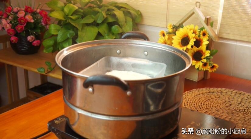 香蕉糯米糕做法简单非常好吃,香蕉糯米糕正宗做法