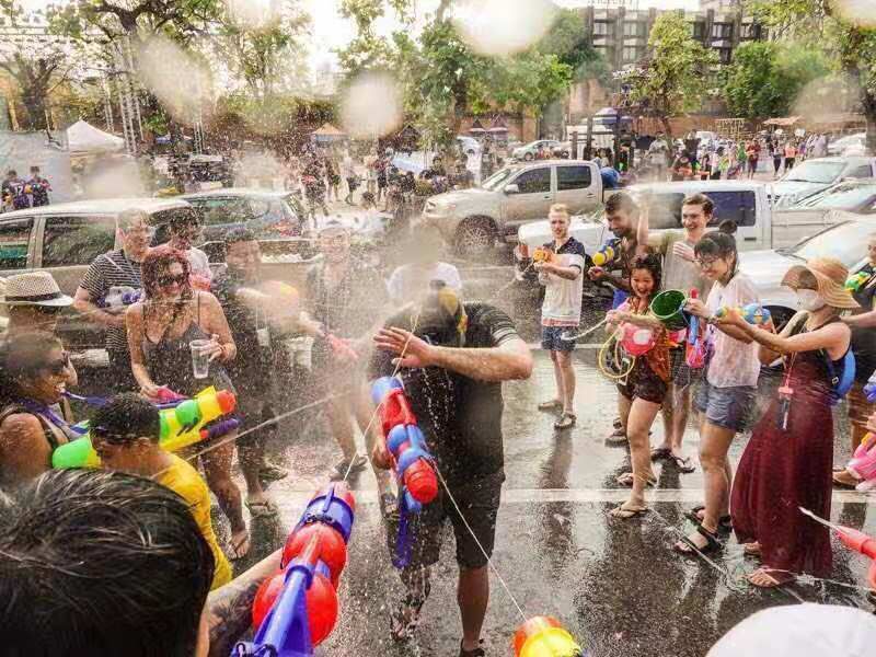 那么多外国人在中国做什么生意,那么多外国人