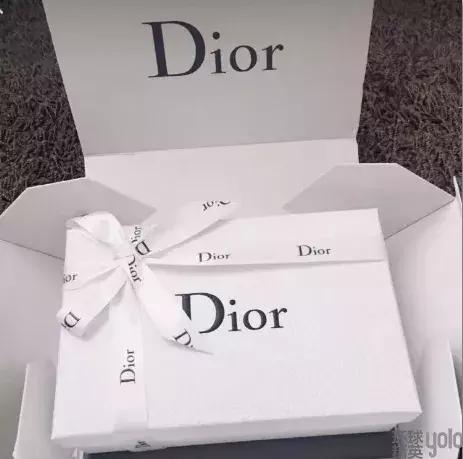 情人节送女朋友什么礼物打动她,情人节送什么给女朋友不会庸俗