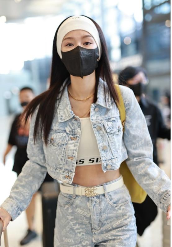 32岁文咏珊视频,文咏珊20岁装扮