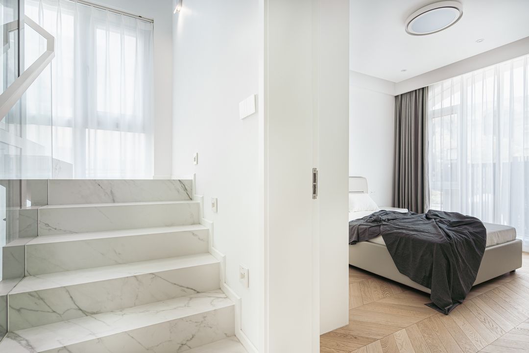 他把家里，变成了500m²的三层游戏厅