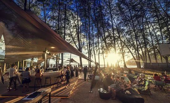 卡马拉海湾铂金海岸,卡马拉海湾旅游度假村