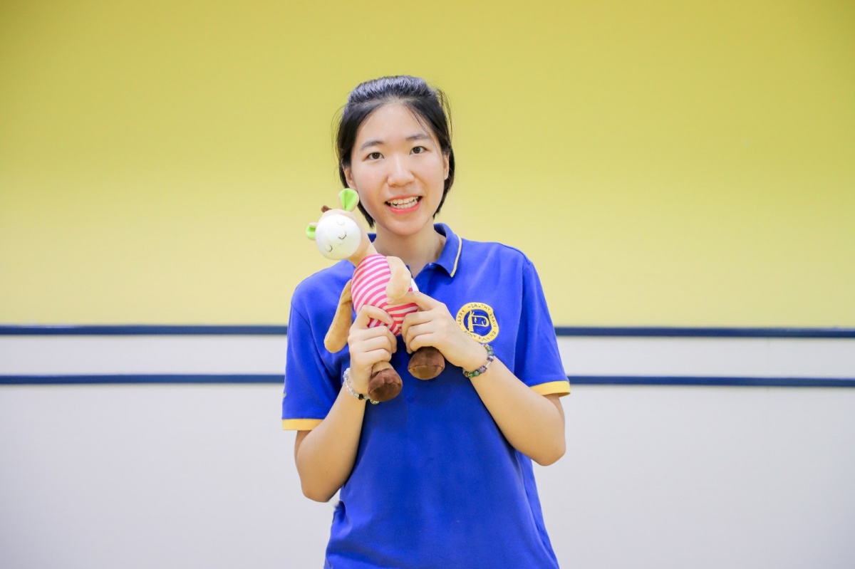 小猪佩奇犯错怎么办,小猪佩奇教你遇到危险的解决办法