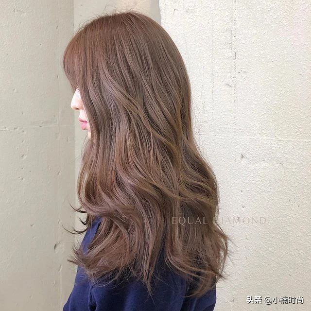 2023流行发色韩系,米色奶棕色的发色推荐